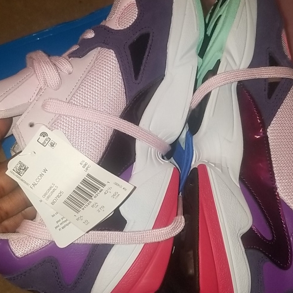 Falcon W BD7825 - Picture 5 of 5